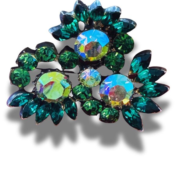 Vintage Green Brooch | UK Aurora Borealis Rhinestone. Crystal Statement Pin - Picture 3 of 12